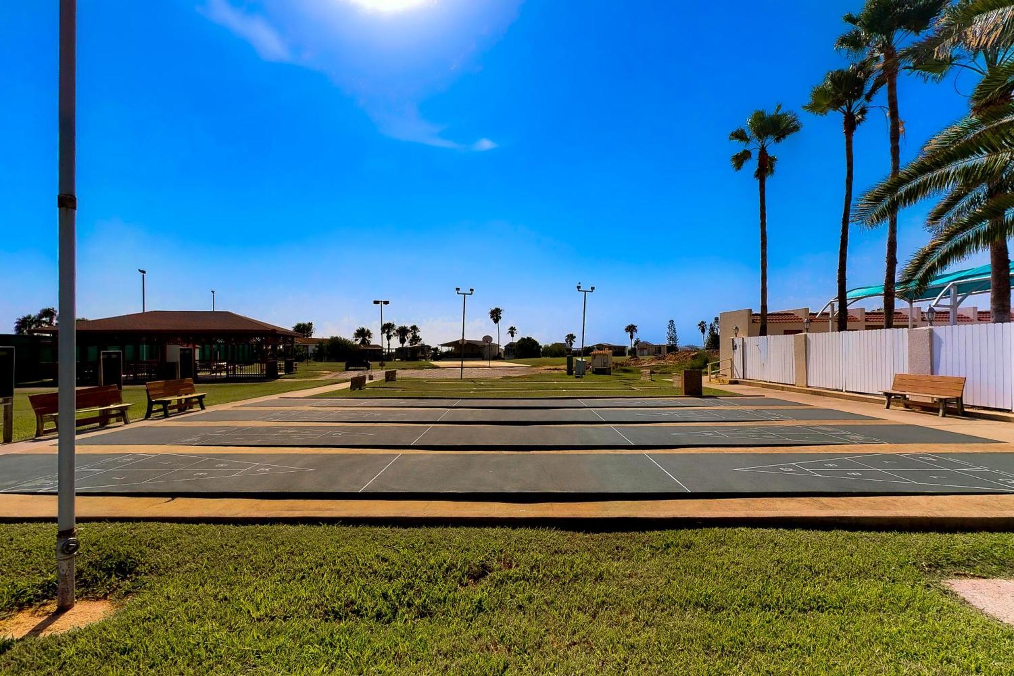 Long Island Village Unit 831 Port Isabel Eksteriør billede